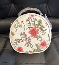 🌸 Beautiful GUESS Floral