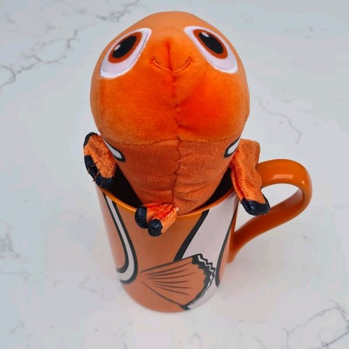 Disney store finding nemo - disney,
