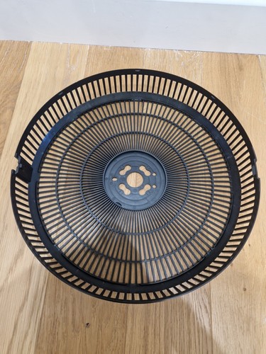 Black bush pedestal fan - 16",