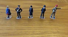 Peco Model scene PUBLIC SERVICE PERSONNEL Figures OO Gauge Minimal use near mint