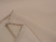 LAURA ASHLEY ANNELIESE PALE