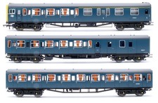 HORNBY 'OO' GAUGE BR BLUE VEP