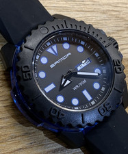 Large Sports Divers style