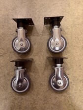 Falcon Dominator Plus commercial gas range G3101 castors wheels.