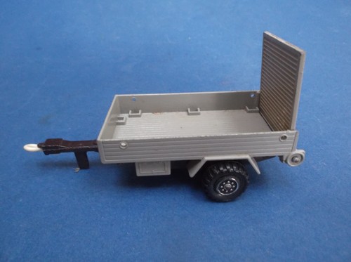 Vintage matchbox farm - farm, trailer