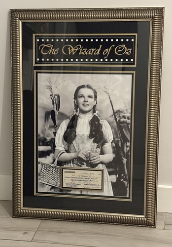 Judy garland signed autograph - judy,