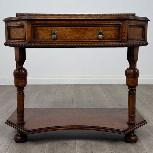 Antique 20th century jacobean - 20th,