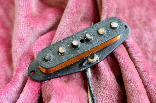 Vintage 1959 fender black - vintage,