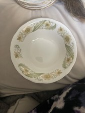  Duchess Greensleeves bowls. X 6