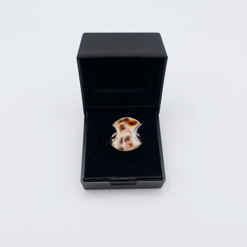 Cowrie shell and sterling - ,