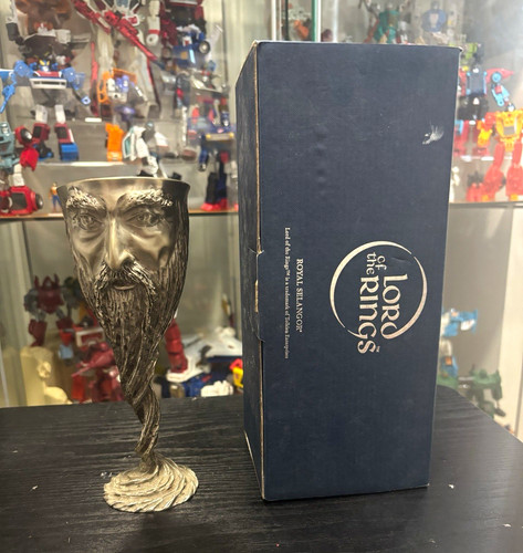 The lord rings royal - lord,