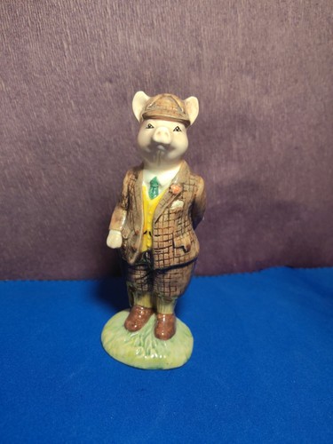Beswick gentleman pig figurine - gentleman,