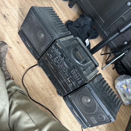 Sharp cd60e vintage ghetto - sharp, gx-cd60e