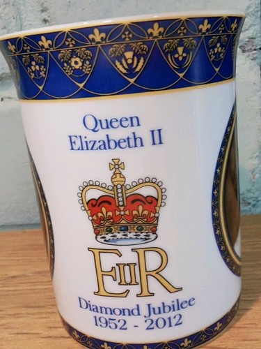 Queen elizabeth diamond - elizabeth, ii