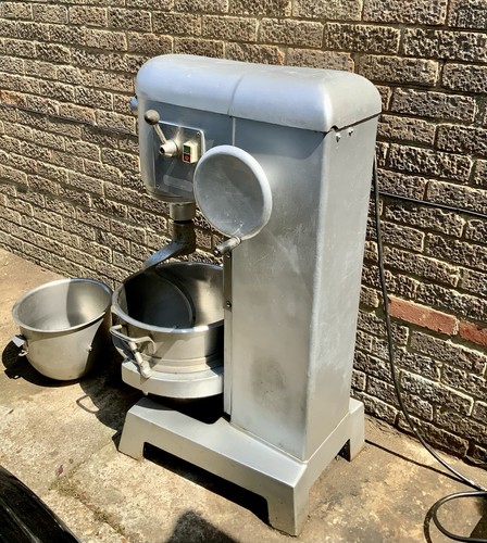 Hobart h400 40l commercial - hobart, qt