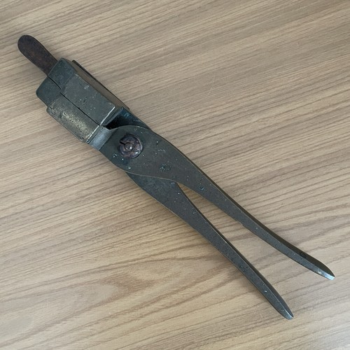 Vintage dual cavity brass - dual,