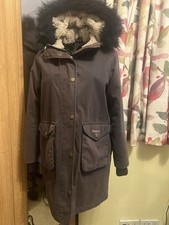 Barbour Waterproof And Breathable Girls Hooded Winter Jacket Age 10/ 11 Years