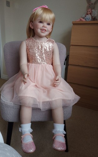 Reborn doll beautiful girl - doll,