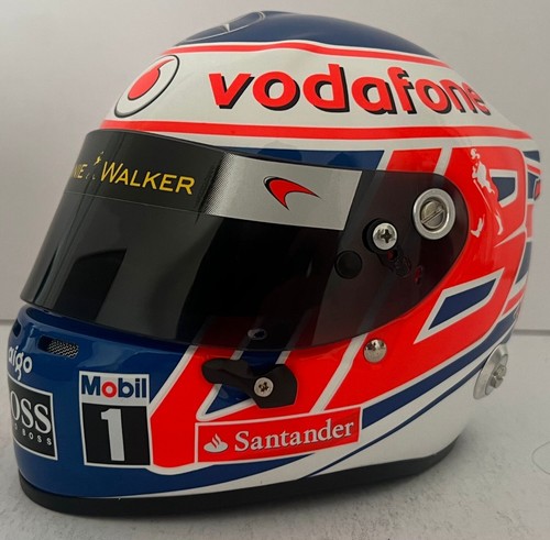 Jenson button hand - button, 2011