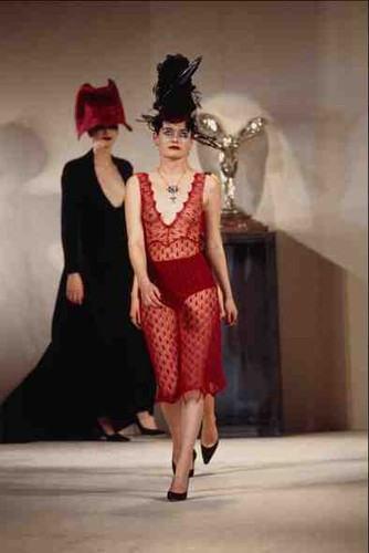 725044 philip treacy black - 725044,