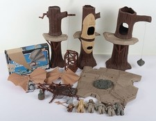 VINTAGE KENNER STAR WARS Ewok Village With Minifigures And Box