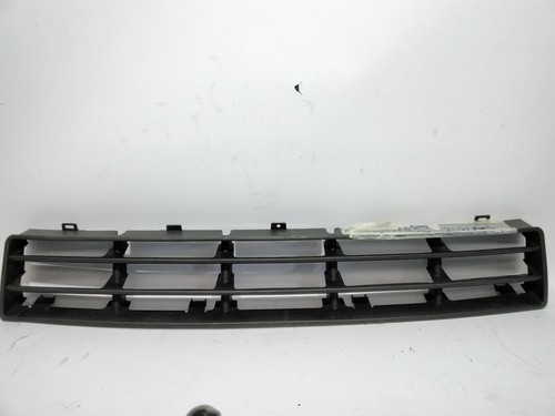 479702 front grille volkswagen - front,