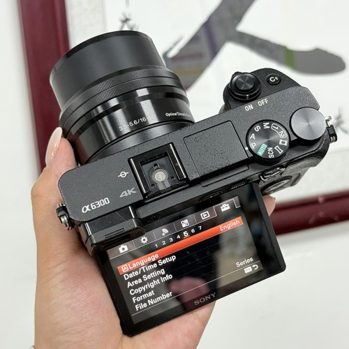 New sony alpha a6300 - 95%,