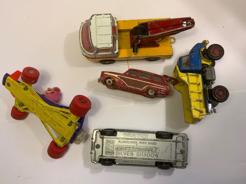 Corgi toys 491 ford consul - toys,