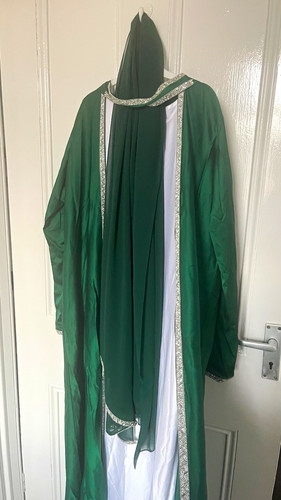 Pieces green satin - 3, abaya