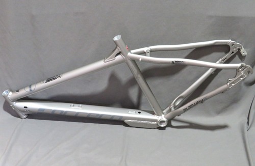 Carrera subway frame medium - carrera, e