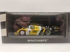 Minichamps 1/43 Porsche 956L