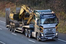 Truck Photo 12x8 - Volvo FH -