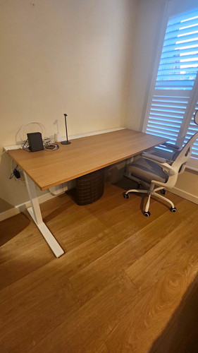Freestanding computer desk - computer,