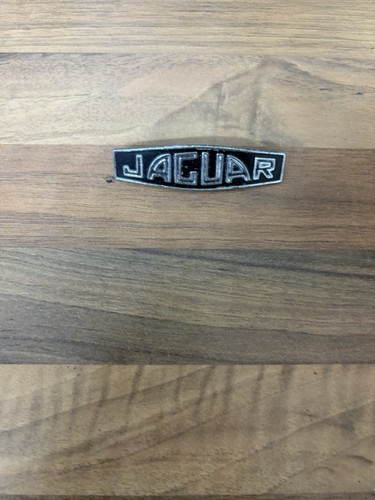 Jaguar type 8 hub - type, cap