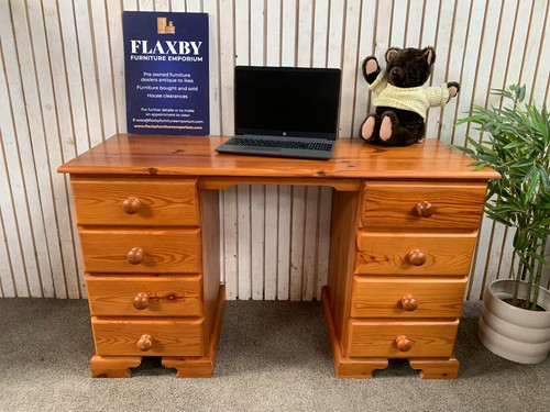 Solid pine twin - solid, desk
