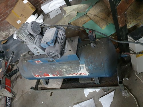 Clarke 200 ltr air - 200, compressor