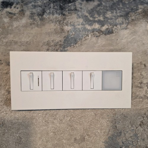 Legrand adorne white gang - 5,