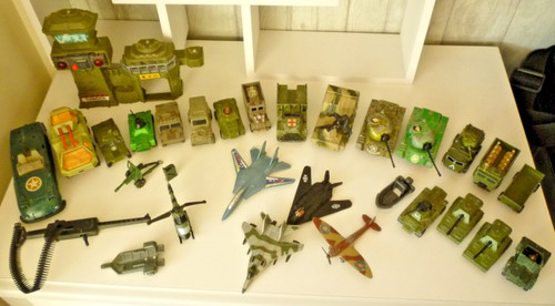 Items vintage dinky - 30,