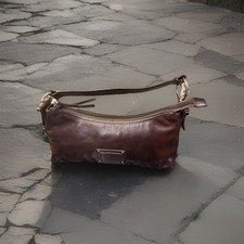BNWT Tula Y2K Baguette Handbag