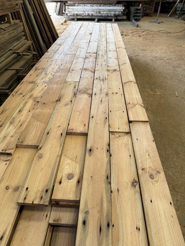 Reclaimed pine floorboards - reclaimed,