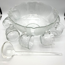 Vintage Arcoroc France Glass Floral Punch Bowl Set 7 Cups Ladle Factory Box