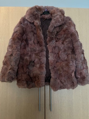 Stunning vintage real - stunning,
