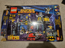 LEGO Dc Comics Super Heroes: The Batcave (6860)