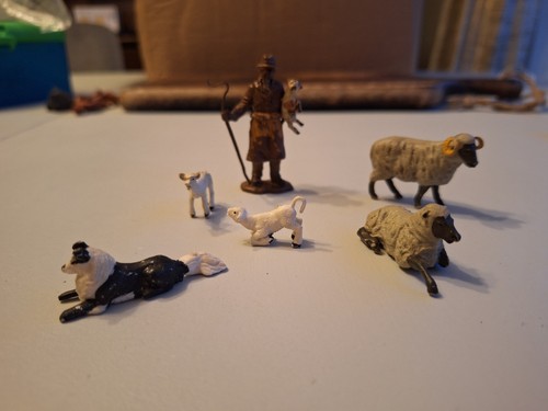 Britains very early pieces - very,