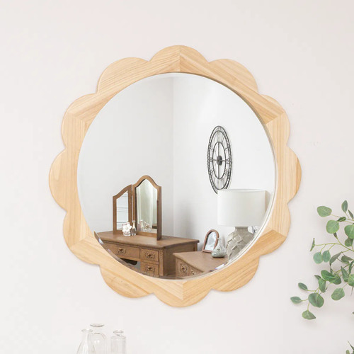 Large light wood - light,