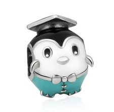 GRADUATION PENGUIN MORTARBOARD
