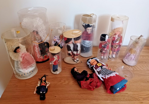 Collection foreign dolls 1960s - collection,