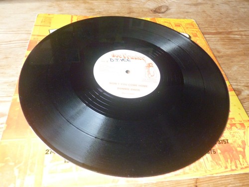 Ronnie davis reggae - ronnie,