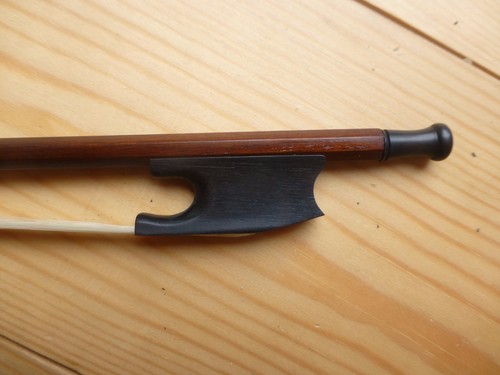 Transitional style violin - style',