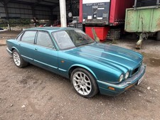 Breaking Jaguar 4.0 XJR X300